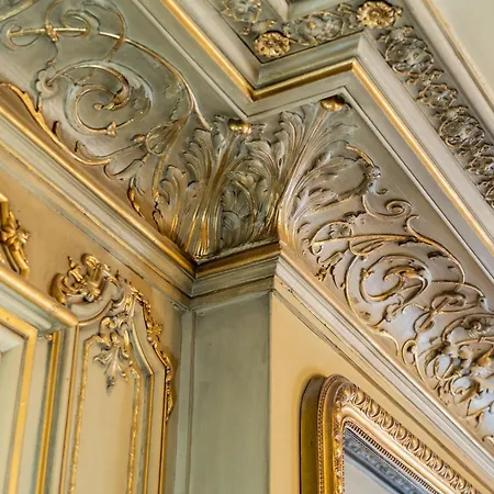 Apartment Veeve - Ornate Beauty Paris